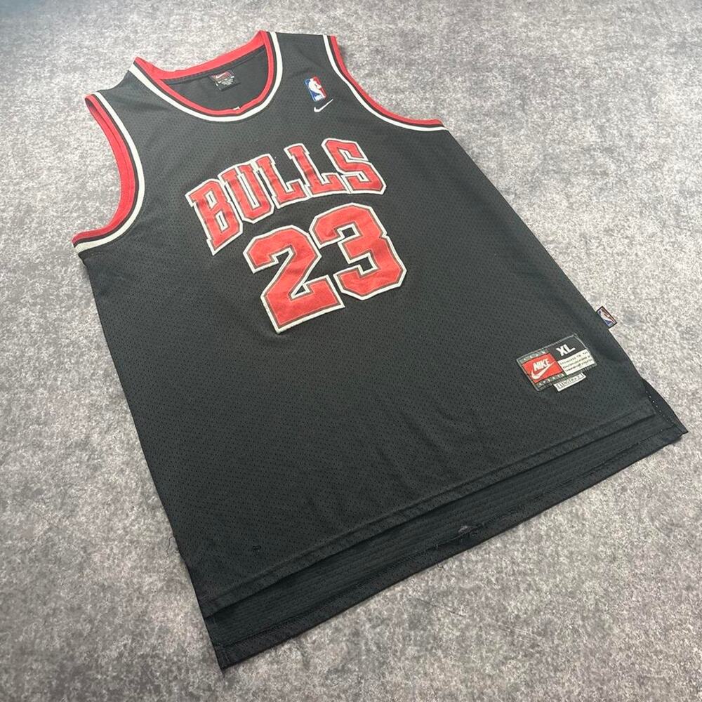 Vintage Nike Michael Jordan Chicago Bulls 23 Sewn NBA Jersey XL +2 Y2K